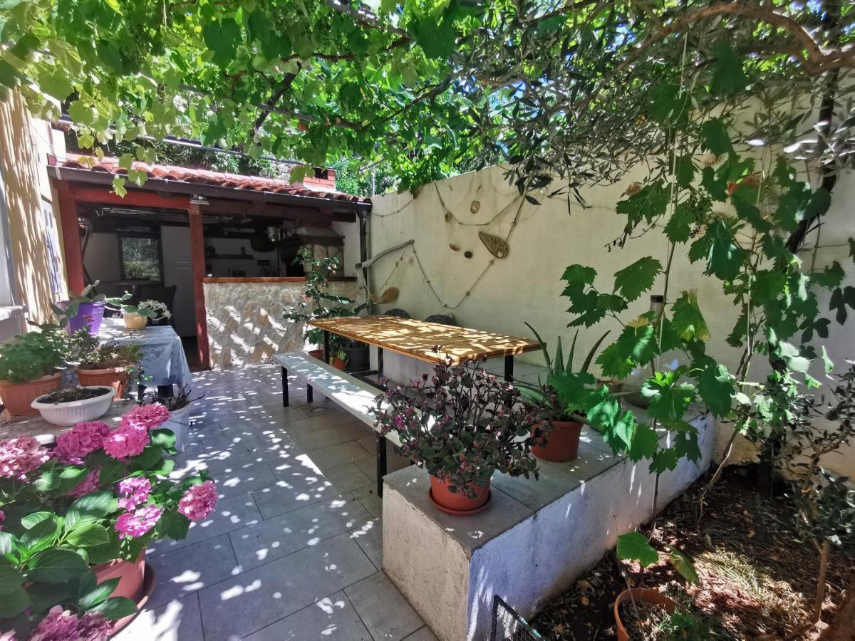 Apartman Nekic كريس المظهر الخارجي الصورة